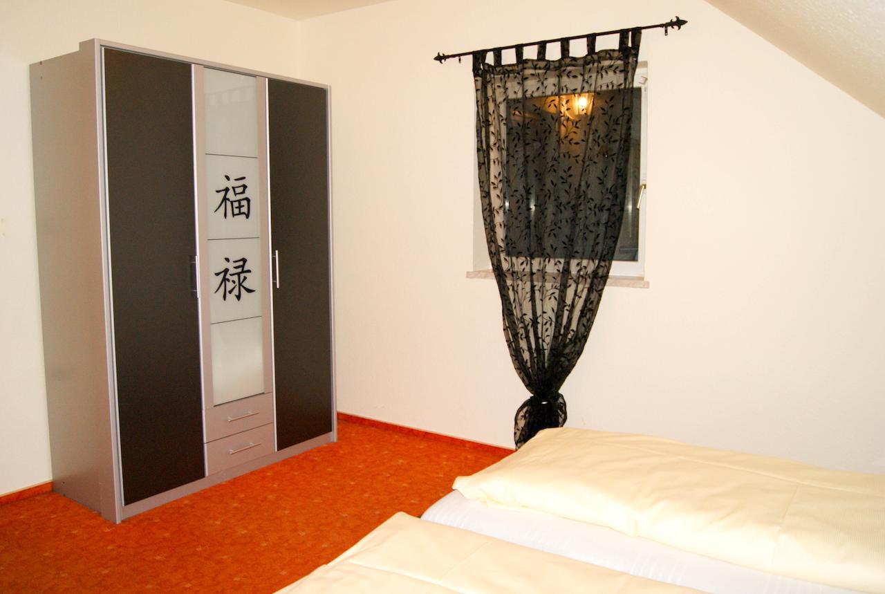 Hotel Schonunger Bucht Waigolshausen ห้อง รูปภาพ