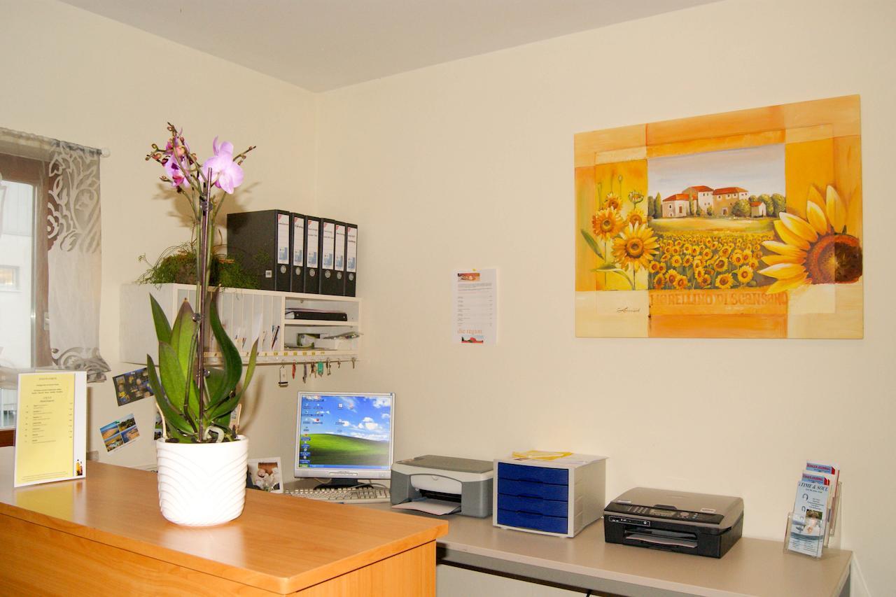Hotel Schonunger Bucht Waigolshausen ภายนอก รูปภาพ