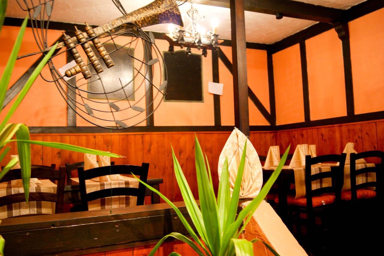 Hotel Schonunger Bucht Waigolshausen ภายนอก รูปภาพ